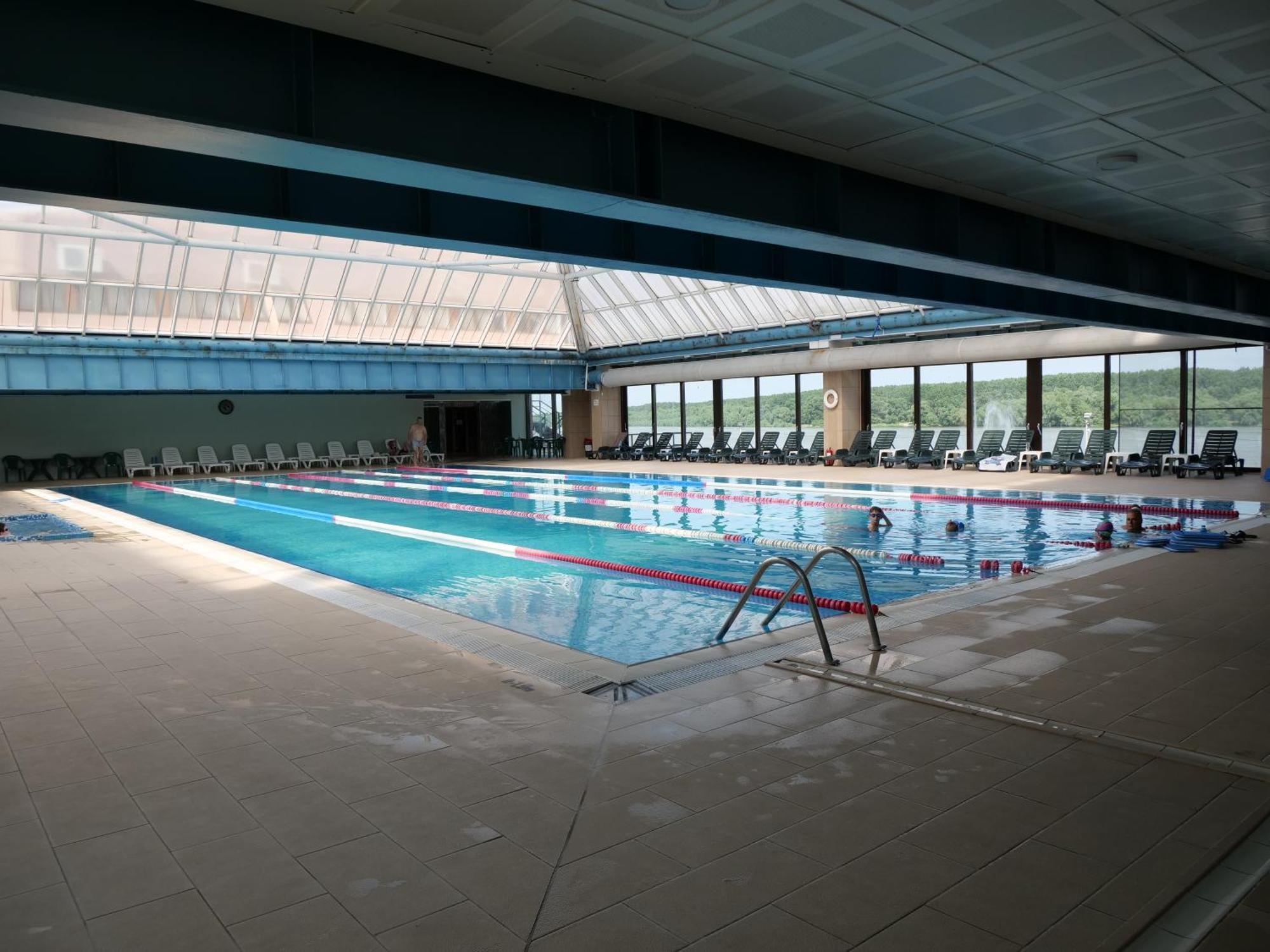 Raay Hotel Braila Exterior photo
